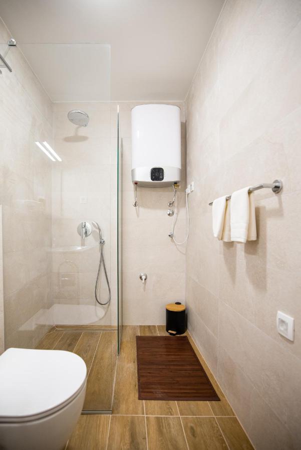 Beach Paradise 5 Stars Apartments Nin Kültér fotó