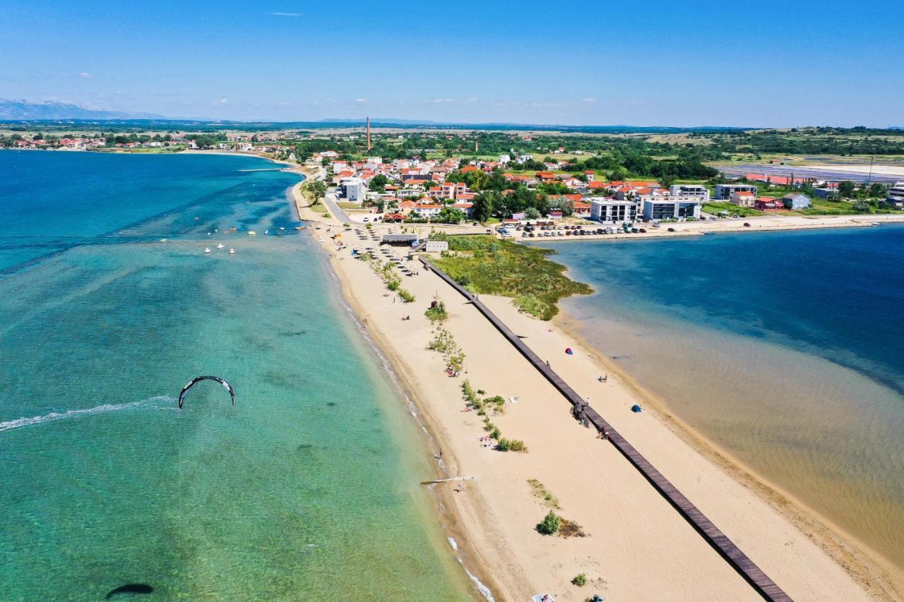 Beach Paradise 5 Stars Apartments Nin Kültér fotó
